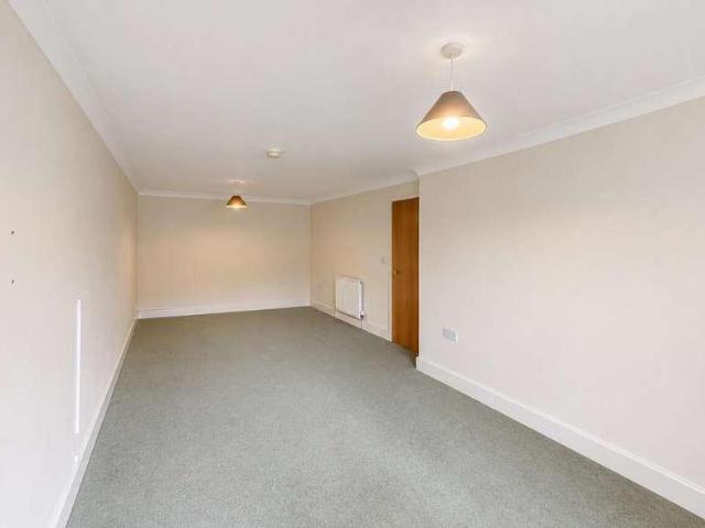 Flat for sale in Lakenham, East Bank