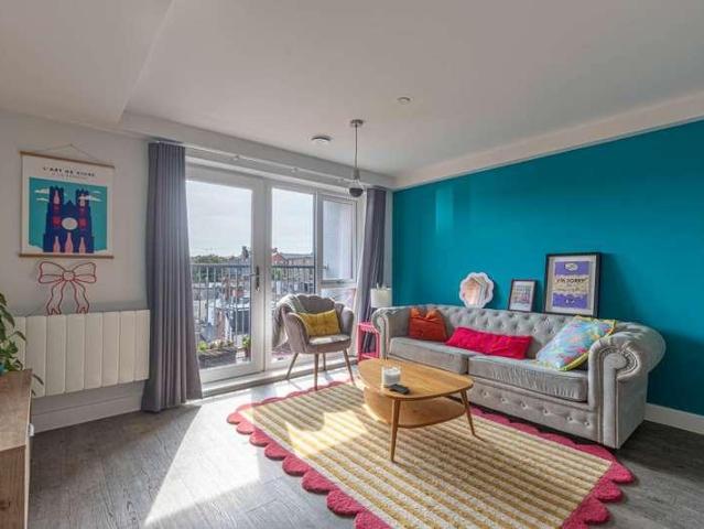 Flat for sale in Katesgrove, Reading