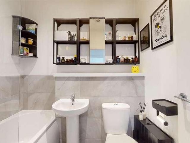 Flat for sale in Windmill Hill, Feckenham