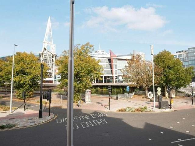Flat for sale in Falcon Lodge, Wales