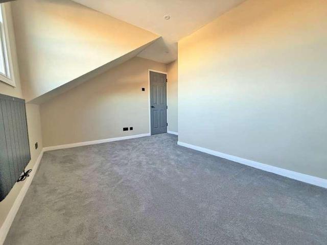 Flat for sale in Round Hill, Brighton & Hove