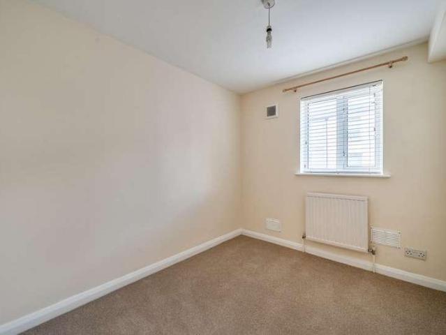 Flat for sale in Wymans Brook, Cheltenham