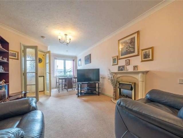 Flat for sale in Flookburgh