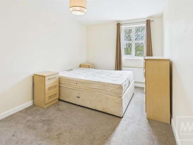 Flat for sale in Wilderspool, Warrington