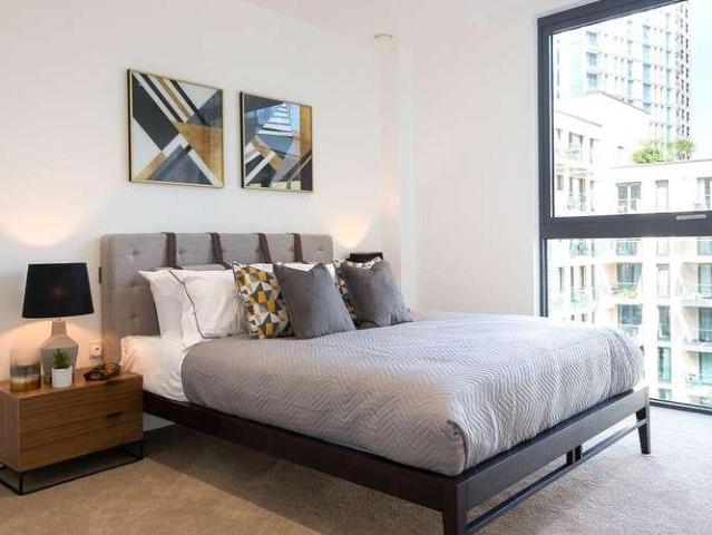 Flat for sale in St. George in the East, Whitechapel