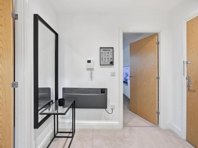 Flat for sale in Feckenham, City Of Bristol