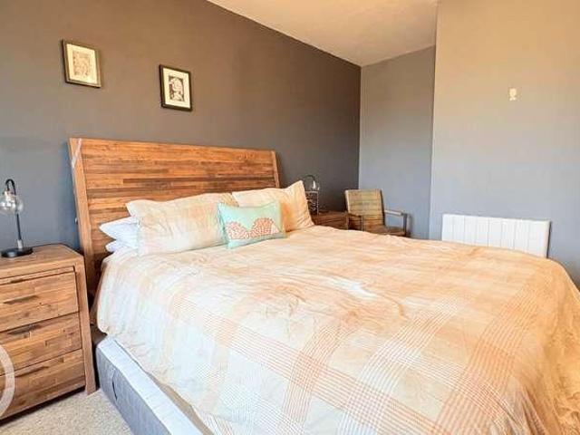 Flat for sale in North Hertfordshire, Hertfordshire