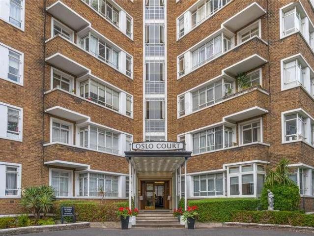 Flat for sale in City of Westminster, Greater London