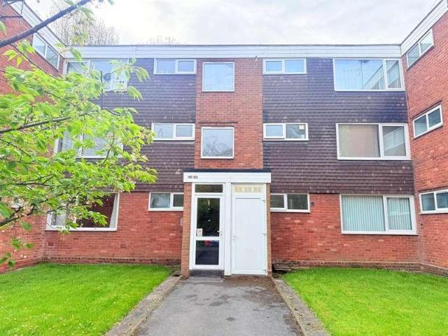 Flat for sale in West Midlands
