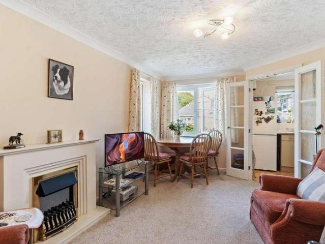 Flat for sale in Staddiscombe, Mount Wise