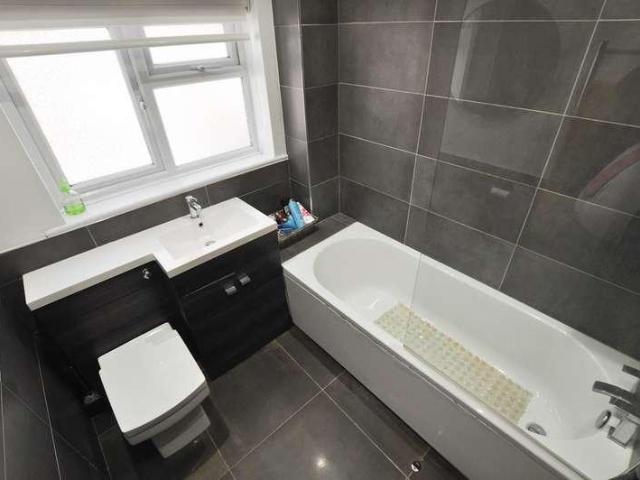 Flat for sale in Wimborne, St Johns