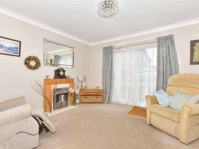Flat for sale in Folkestone, Isle Of Man