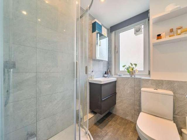 Flat for sale in Albury Court, Greater London