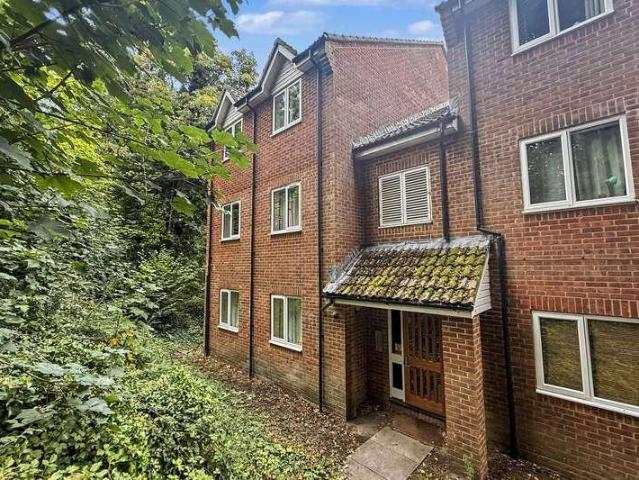 Flat for sale in Stratford-sub-Castle, Salisbury