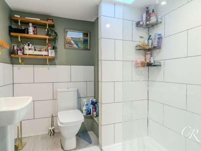 Flat for sale in Lynworth, Golden Valley
