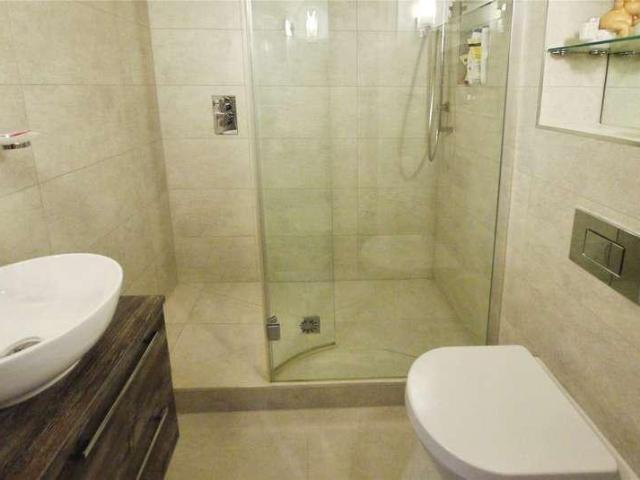 Flat for sale in The Galleries, Navestock Side