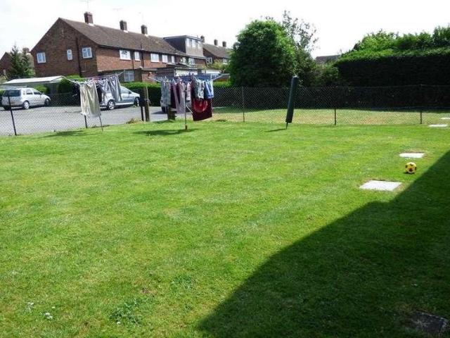 Flat for sale in Ongar, Epping