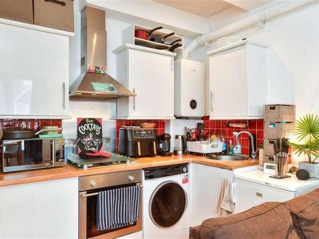 Flat for sale in Hollingdean, Brighton & Hove