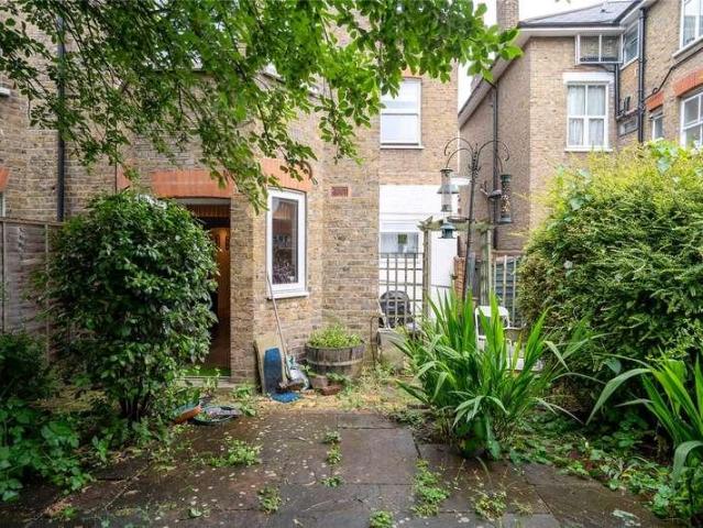 Flat for sale in Streatham Hill, Isle Of Man