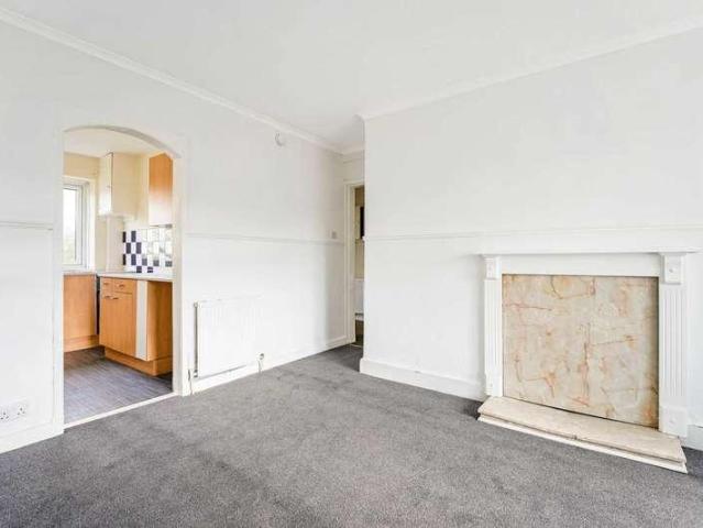Flat for sale in Glenburn, Scotland