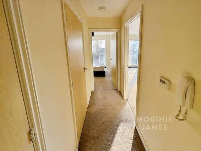 Flat for sale in Wales