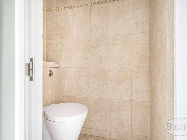 Flat for sale in Charlotteville, Westborough