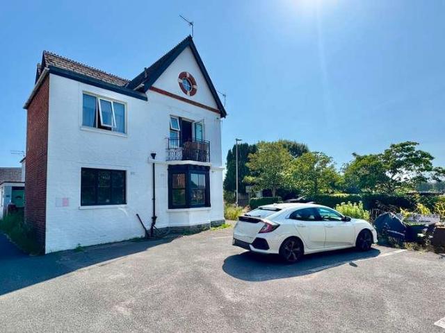 Flat for sale in Durlston, Swanage