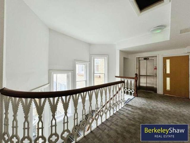 Flat for sale in Liverpool, Pride Quarter