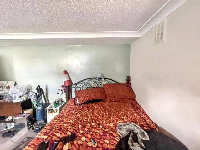 Flat for sale in St Mark's, Golden Valley