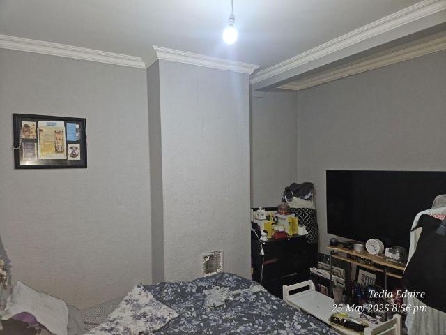 Flat for sale in Rotherhithe, Greater London