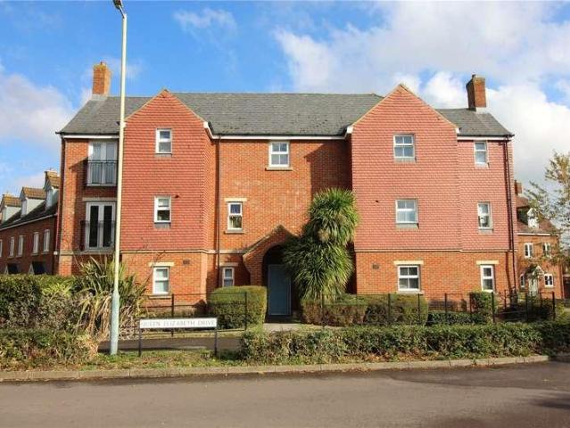Flat for sale in Taw Hill, Blunsdon St Andrew