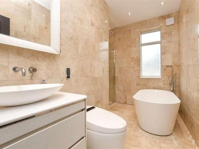 Flat for sale in Reffles Bridge, Red Hill