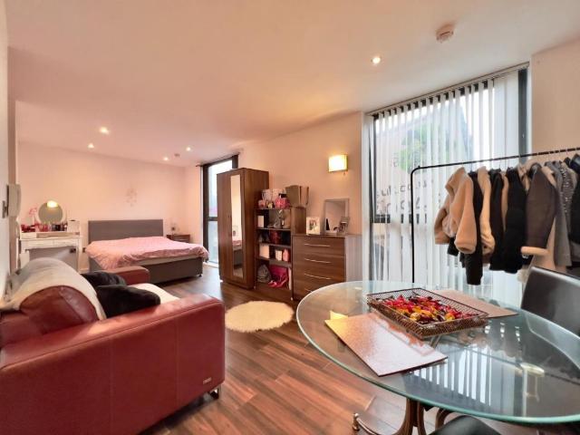 Flat for sale in South Yorkshire