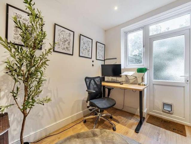 Flat for sale in London Borough of Harrow, Greater London