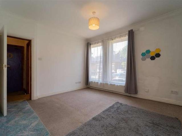 Flat for sale in Georgia, Greater Manchester