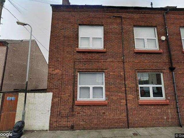 Flat for sale in Bootle, Sefton