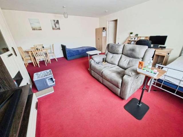 Flat for sale in Gosberton Clough, Lincolnshire