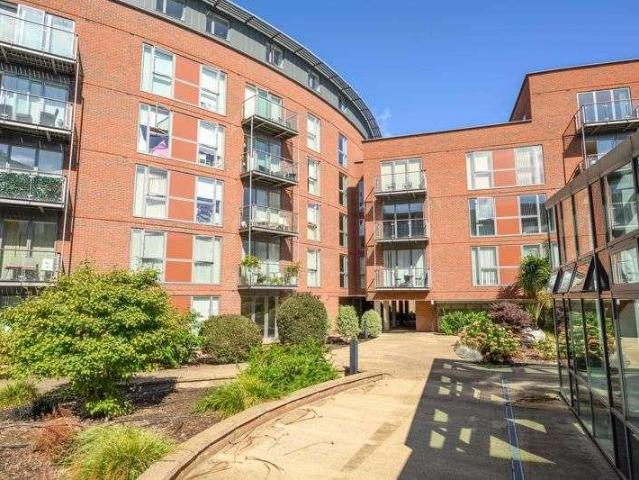 Flat for sale in Blackhills, Surrey
