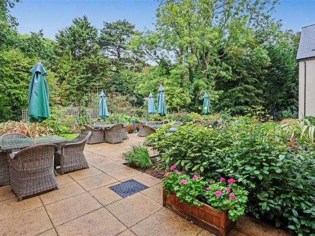 Flat for sale in Bulcote, Newark and Sherwood