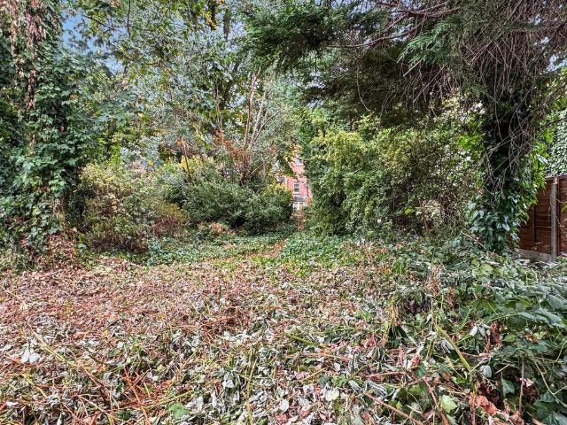Flat for sale in South Hampstead, Greater London