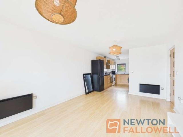 Flat for sale in Bilston, West Midlands