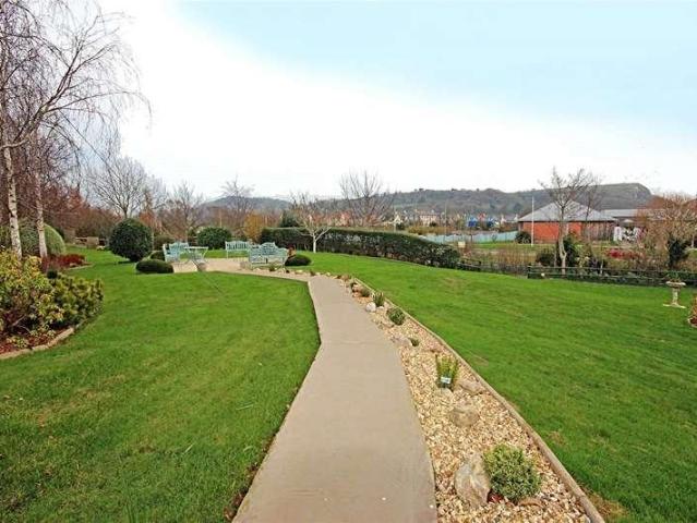 Flat for sale in Seaton, Budlake