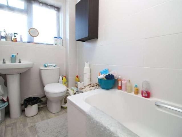Flat for sale in Old Milton, Ashurst Bridge