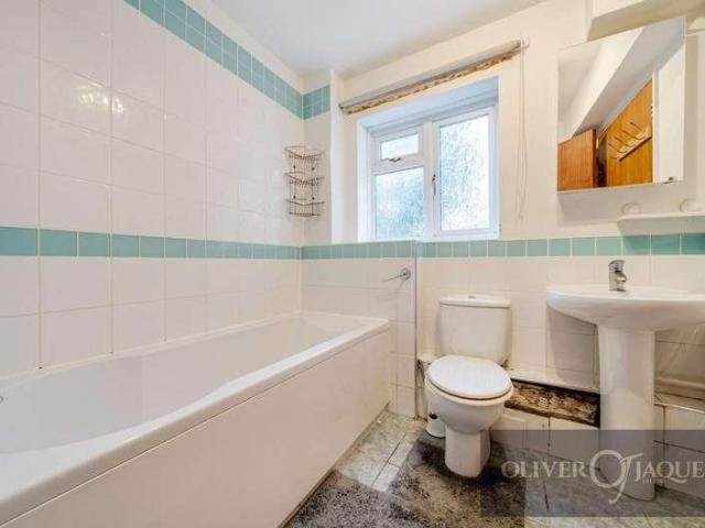 Flat for sale in Rotherhithe, Greater London