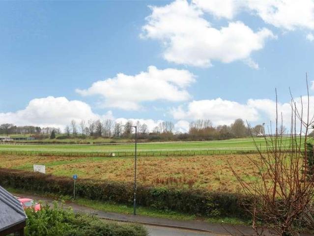Flat for sale in Woodloes Park, Green Close