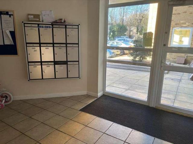 Flat for sale in Lindley, West Yorkshire