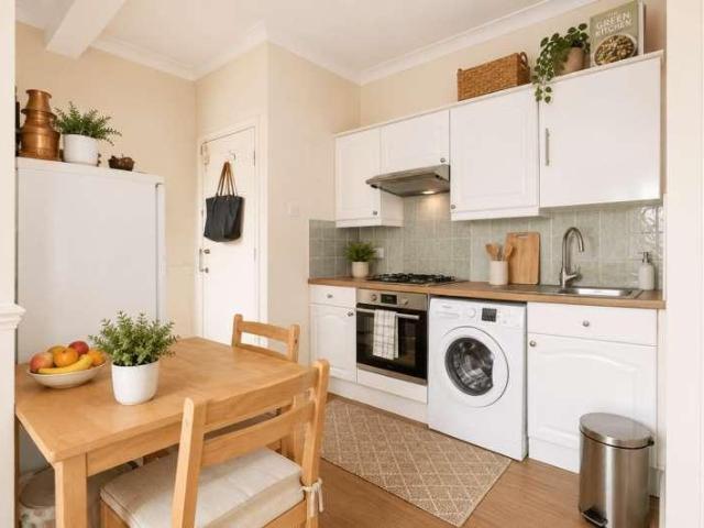 Flat for sale in Sudbury, Greater London