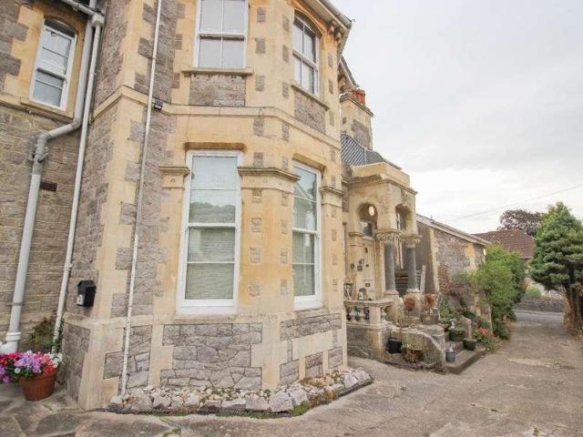 Flat for sale in Weston-super-mare, North Somerset