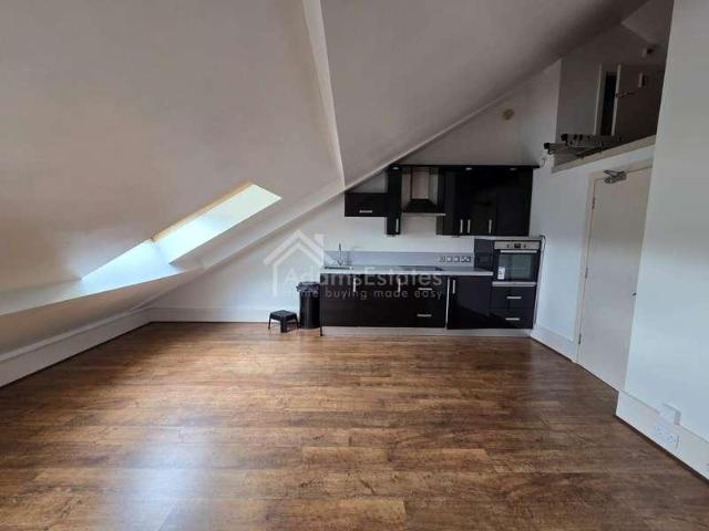 Flat for sale in Lower Hopton, Mirfield