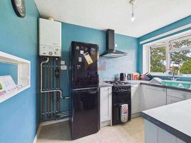 Flat for sale in Fordham Heath, Essex